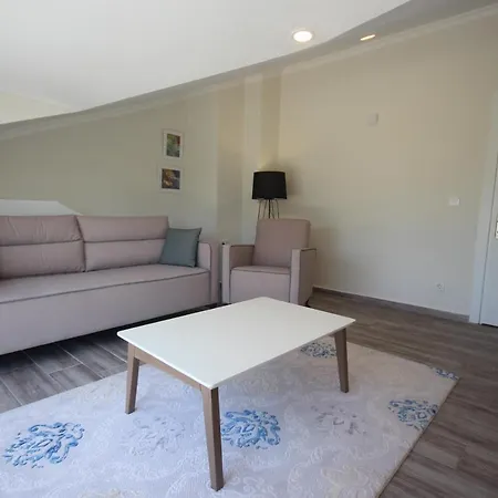 Kaktus Calis Beach Villa *